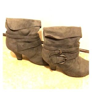 Pulse ankle boots